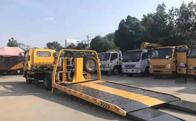 嘉禾汽车中途维修案例